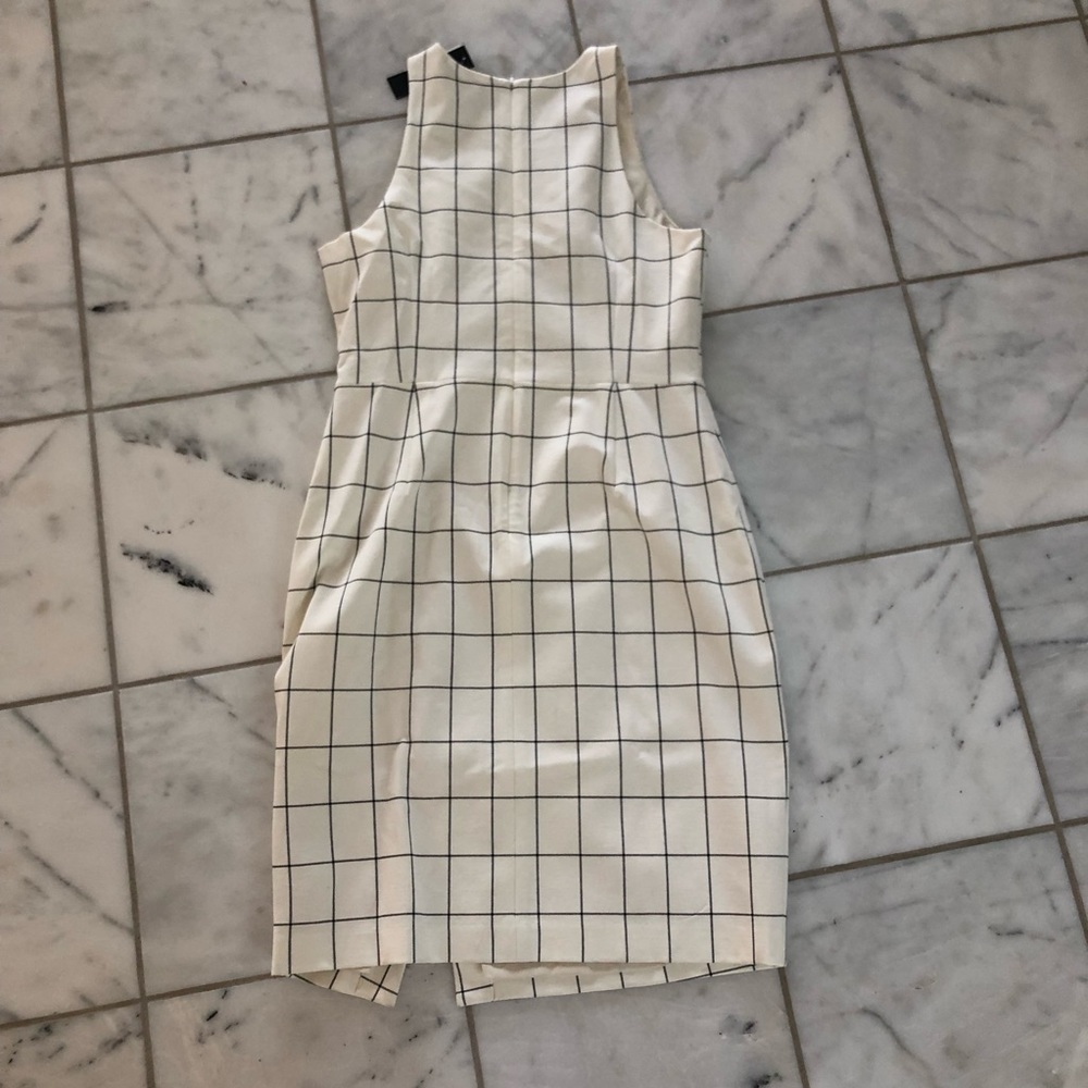Banana Republic Pencil Dress - Picture 2 of 3